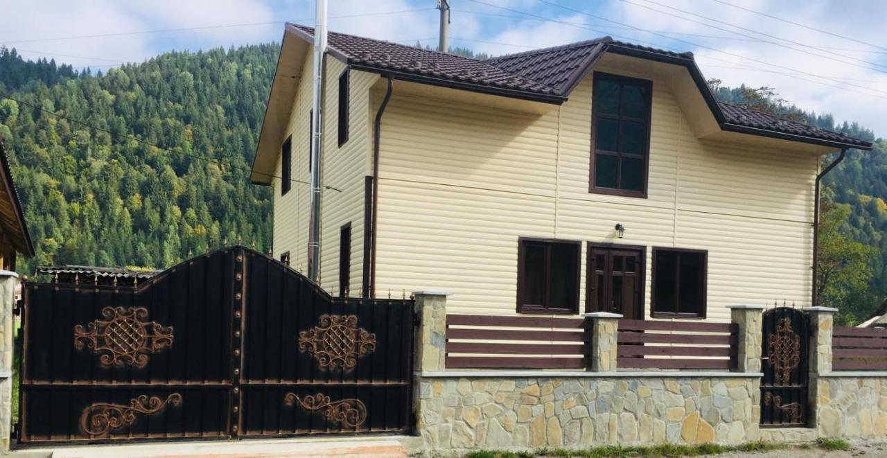 Apartament Гірська Роса Verkhniy Yasenov Zewnętrze zdjęcie
